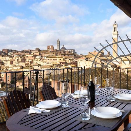 Appartamento Panoramico San Martino 12 Siena Exterior photo
